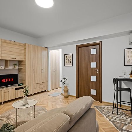 Earthy Escape - Central Apt With Balcony Bucureşti Eksteriør bilde