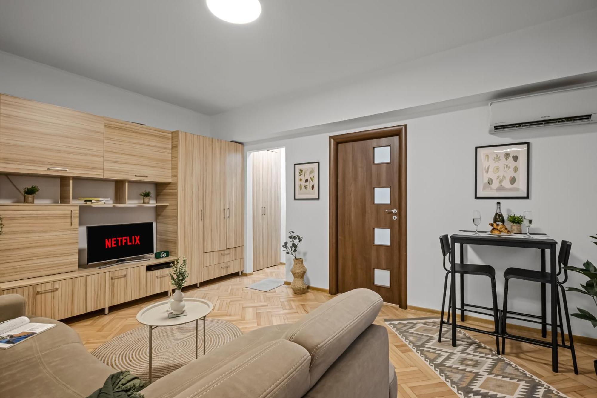 Earthy Escape - Central Apt With Balcony Bucureşti Eksteriør bilde